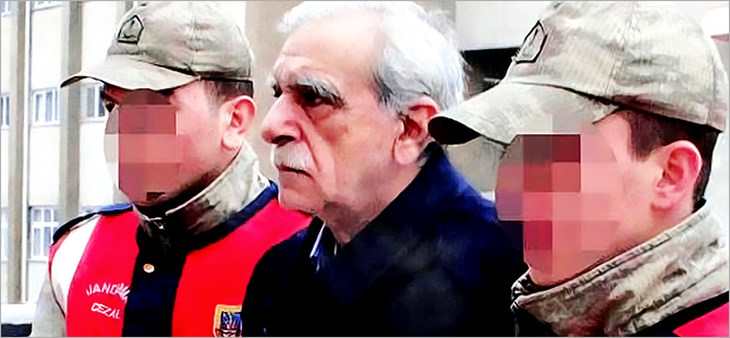 Ahmet Türk: Karda kaymamam için koluma girdiler