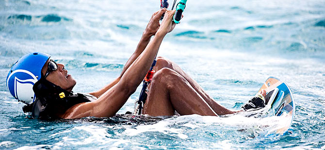 Obama’nın Karayipler’de sörf keyfi