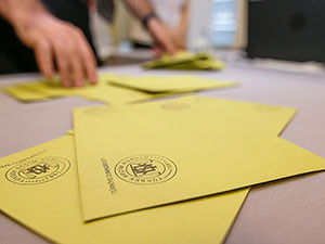 Oy verme işlemi tamamlandı, sayım başladı