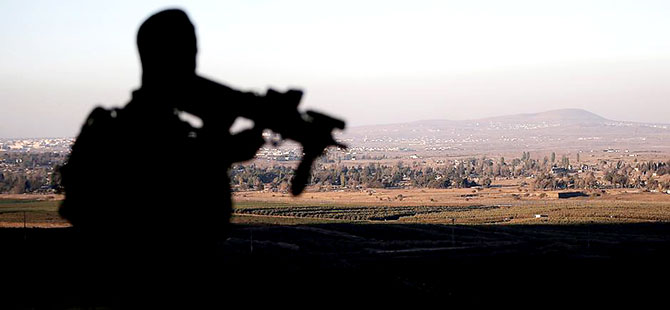 İsrail Suriye hükümet birliklerine saldırı düzenledi