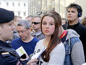 Rusya'da Putin karşıtı gösteri: Yüzlerce kişi gözaltına alındı