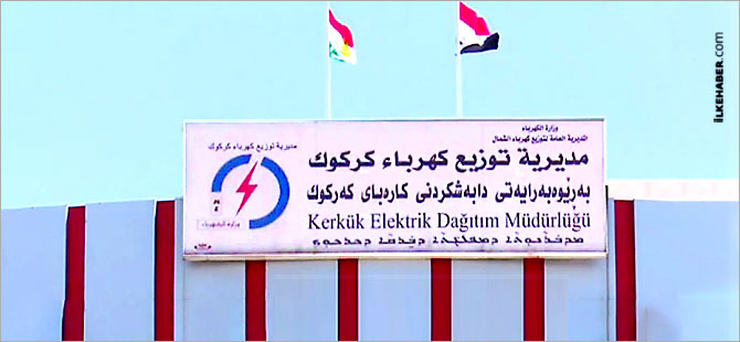 Kerkük’te resmi kurumlara Kürdistan bayrağı asıldı