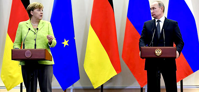 Merkel'in Rusya ziyaretinde sert rüzgarlar esti