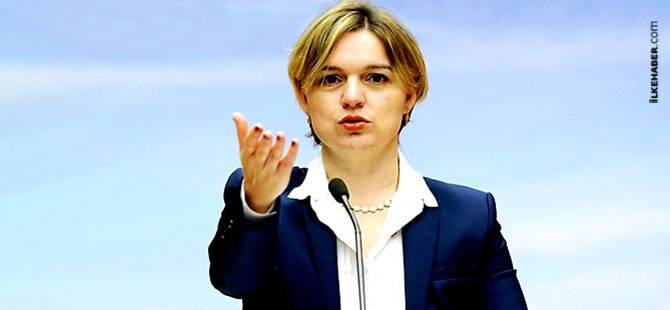 Selin Sayek Böke, CHP'deki görevlerinden istifa etti