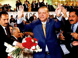 Erdoğan AK Parti Genel Başkanlığına geri dönüyor