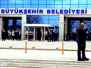 Ankara'da 79 belediye çalışanına 'FETÖ'den gözaltı kararı