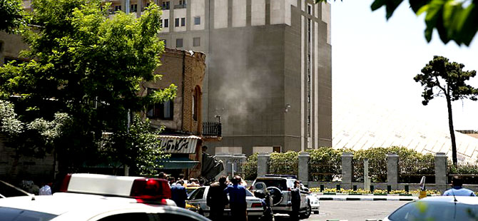 İran'daki saldırıları IŞİD üstlendi