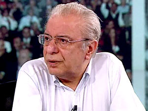 Gazeteci Okay Gönensin hayatını kaybetti