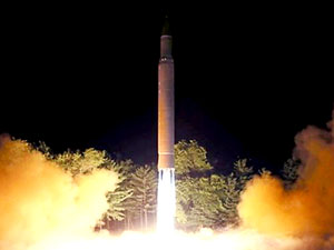 Kuzey Kore füze fırlattı, Japonya alarma geçti