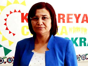 DTK Eş Başkanı Leyla Güven gözaltına alındı