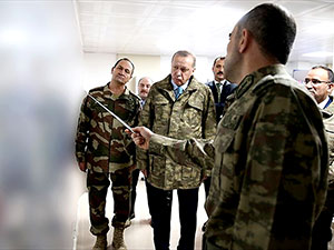 Erdoğan'dan Suriye sınırına sürpriz ziyaret