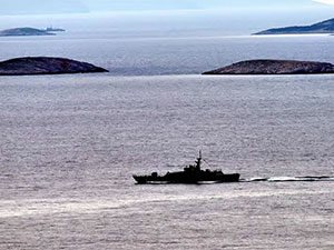 AB Komisyonu'ndan Türkiye'ye Kardak uyarısı
