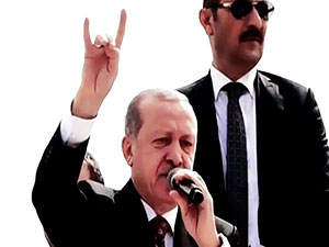 Erdoğan, Mersin'de ‘bozkurt’ işaretiyle selam verdi