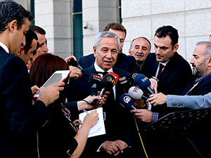 Arınç: AK Parti'ye zarar verecek hiçbir hareket içerisinde olmam