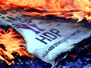HDP Bolu İl Binası yakılmak istendi