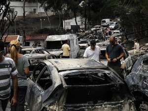 Yunanistan'daki yangında ölü sayısı artıyor