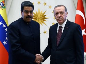 Erdoğan'dan Maduro'ya geçmiş olsun telefonu