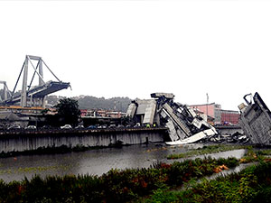 İtalya’da bir kısmı çöken köprü yıkılacak