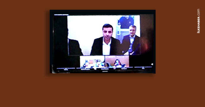 Demirtaş: Halkın umutlarını bırakıp kaçacak değilim