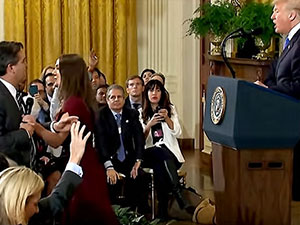 Beyaz Saray CNN muhabirinin basın kartını askıya aldı