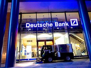 Deutsche Bank’ta kara para aklama araması