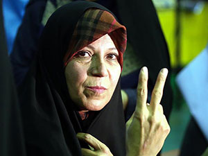 Rafsancani'nin kızı: Rejim içeriden çöktü