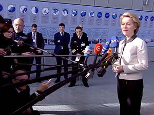 Almanya Savunma Bakanı: Peşmerge’nin cesaretini gördük