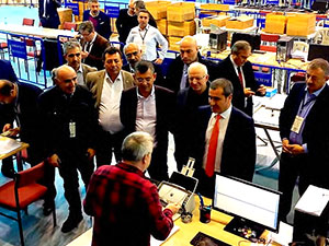 CHP'li milletvekilleri İstanbul'da sandık nöbetinde