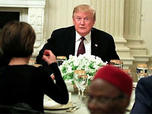 Trump Beyaz Saray'da iftar verdi
