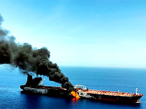 Hürmüz Boğazı yakınlarında iki tankere saldırı