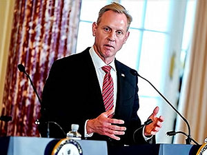 Trump'ın Savunma Bakanı adayı Patrick Shanahan görevden çekildi