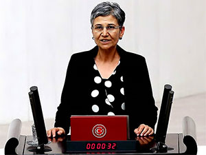 HDP'li Leyla Güven Meclis'te yemin etti