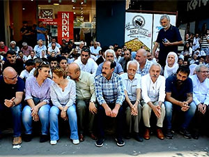 Diyarbakır’da kayyum protestosu sürüyor