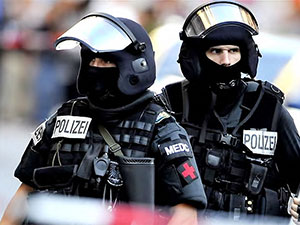 Almanya’da IŞİD operasyonu: İkisi Türkiye vatandaşı üç kişi gözaltında