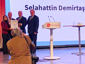 Demirtaş 'Siyasi Cesaret Ödülü'ne layık görüldü