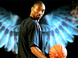 Kobe Bryant helikopter kazasında hayatını kaybetti