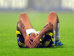 Kartal kükredi Kanarya yıkıldı