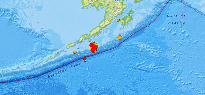 Alaska'da 7.5 büyüklüğünde deprem; bölgede tsunami alarmı verildi