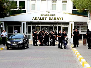 Diyarbakır’da gözaltına alınanlardan 14’ü tutuklandı