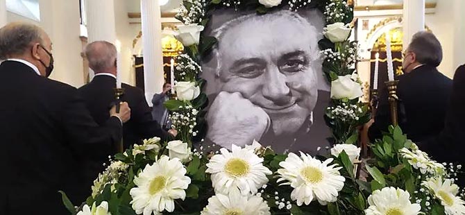 Yazar Mıgırdiç Margosyan son yolculuğuna uğurlandı