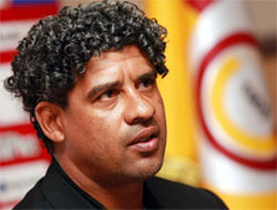 Rijkaard sahada Lincoln tatilde!