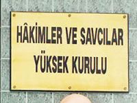 Savcıları görevden almak isteyenler gerekçe bulamıyor