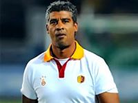 Rijkaard'dan Baros yorumu