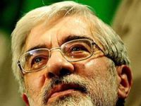 İran'daki protestocular yeniden sokaklarda