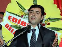 Demirtaş ağır konuştu: "Üçkağıtçılar"