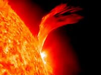 Güneşteki patlama dünyayı nasıl etkileyecek?