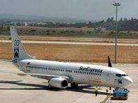 Sun-Express uçağı İstanbul'a zorunlu iniş yaptı