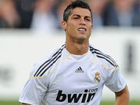 Cristiano Ronaldo'dan Nepal'e 7 milyon euroluk yardım