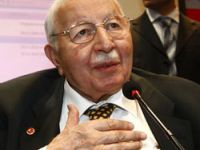 Erbakan'ın adı Ankara'da caddeye veriliyor