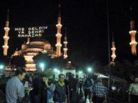 İstanbul'da yarın 72 cami sabaha kadar